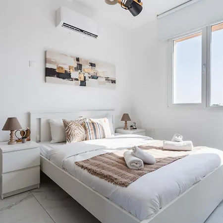 شقة Doria 2-bedroom & Balcony In Larnaca