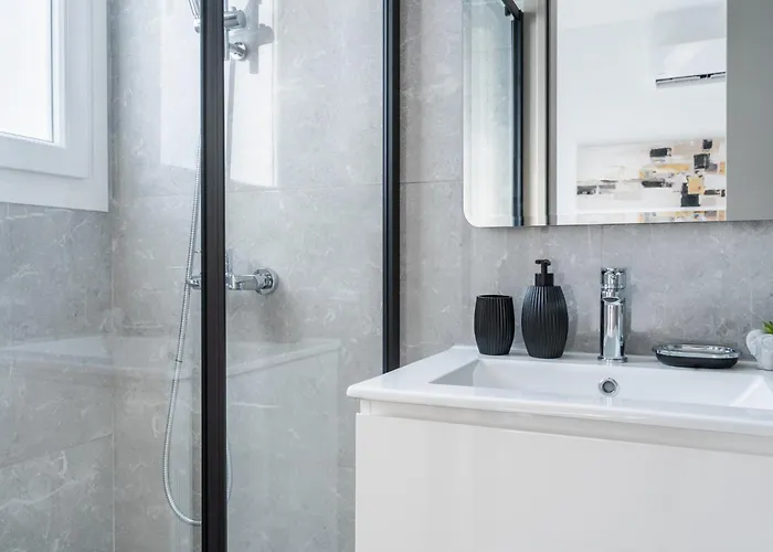 Doria 2-bedroom & Balcony In Larnaca Aradhippou